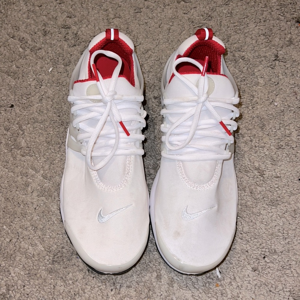 Red & White Mens NIKe Shoes